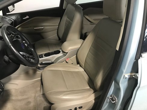 Used 2013 Ford C-MAX SEL image 11