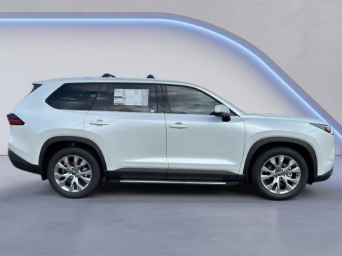 New 2026 Toyota Grand Highlander Limited image 4