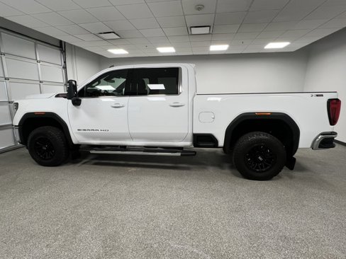 Used 2024 GMC Sierra 3500 SLE w/ SLE Convenience Package image 8