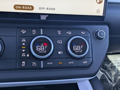 New 2026 Land Rover Defender 110 S image 14