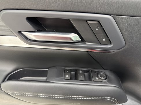 New 2026 GMC Terrain Elevation image 17