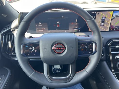 Used 2025 Nissan Armada PRO-4X image 14