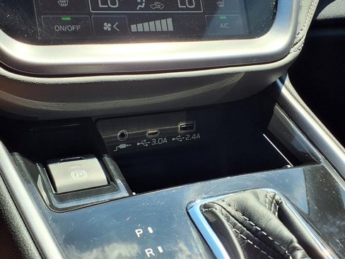 Certified 2025 Subaru Outback Premium image 15