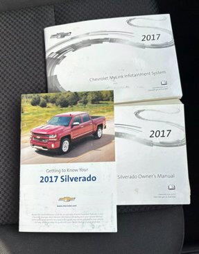 Used 2017 Chevrolet Silverado 1500 LT w/ Trailering Package image 29