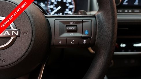Used 2023 Nissan Rogue SV image 22