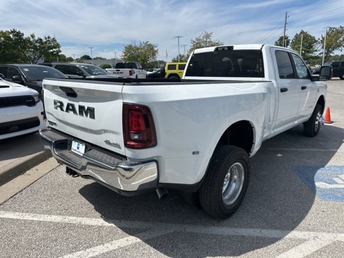 New 2026 RAM 3500 Big Horn image 31