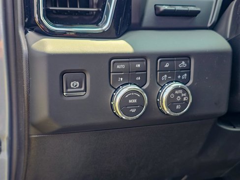 New 2026 GMC Sierra 1500 Denali w/ Denali Reserve Package image 18
