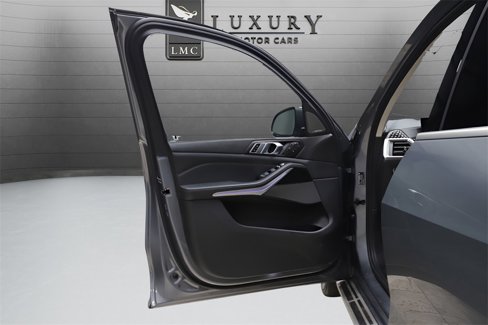 Used 2023 BMW X7 xDrive40i w/ Premium Package image 20