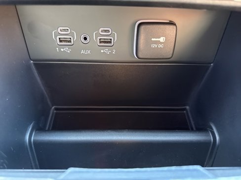 New 2025 Jeep Grand Cherokee L Laredo image 19