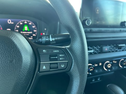 Used 2024 Honda Accord EX image 18