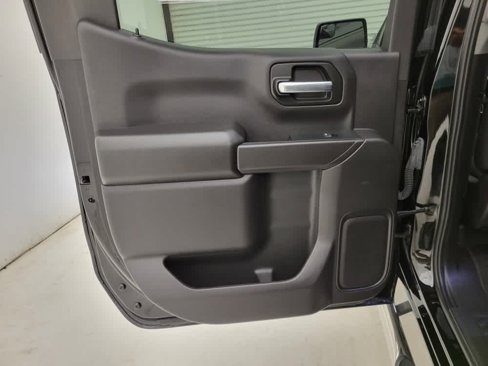 Certified 2024 Chevrolet Silverado 1500 Custom image 38