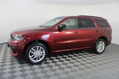 Used 2023 Dodge Durango GT image 2