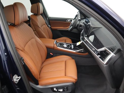 New 2026 BMW X7 xDrive40i w/ Executive Package image 21