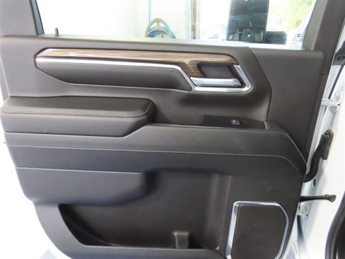 Used 2024 Chevrolet Silverado 3500 LT w/ Convenience Package image 26