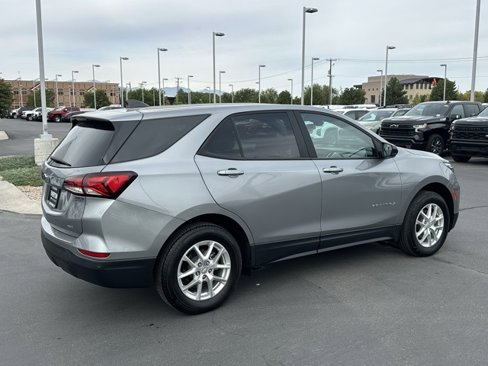 Certified 2023 Chevrolet Equinox LS w/ LS Convenience Package image 11