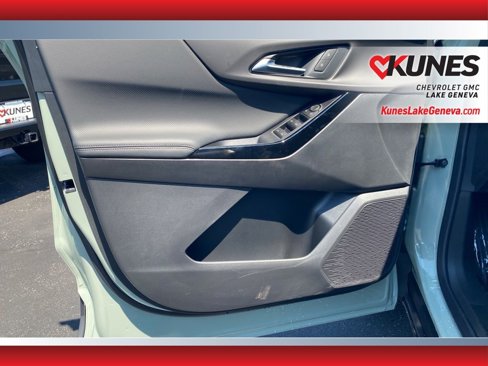 New 2026 Chevrolet Equinox LT image 15