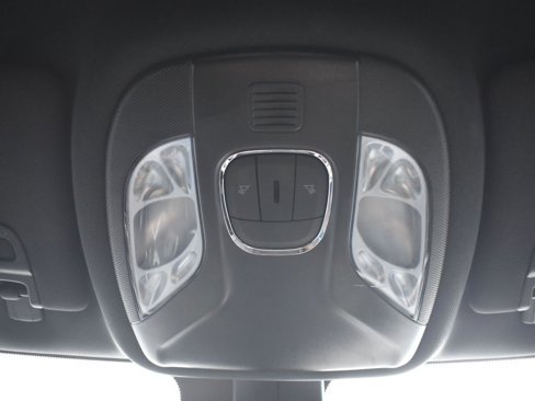 Used 2023 Jeep Compass Trailhawk image 18