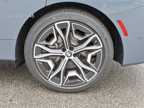 Used 2026 BMW iX xDrive60 image 8