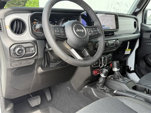New 2025 Jeep Wrangler Willys image 15