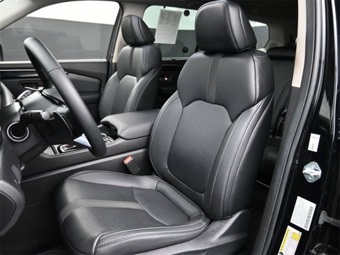 Used 2024 Honda Pilot Touring image 18
