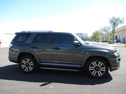 Used 2021 Toyota 4Runner Limited image 5