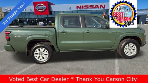Used 2022 Nissan Frontier SV image 2
