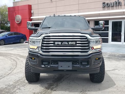 Used 2019 RAM 3500 Limited image 2