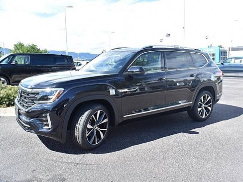 New 2026 Volkswagen Atlas SEL Premium R-Line image 3