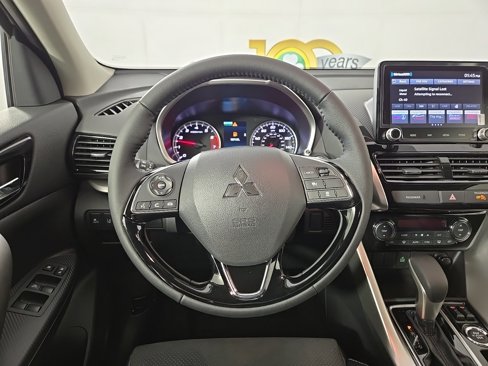 New 2025 Mitsubishi Eclipse Cross SE image 13