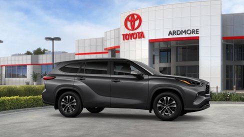 New 2025 Toyota Highlander XLE image 32