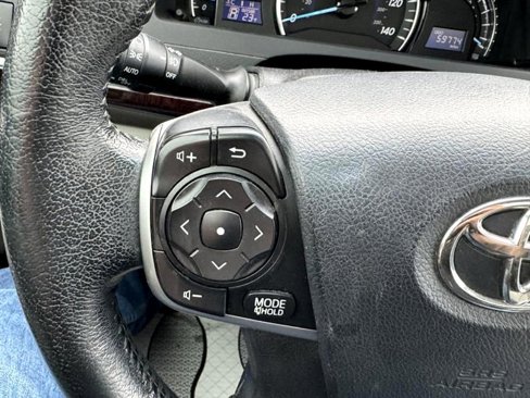Used 2014 Toyota Camry SE image 30