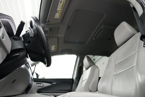 Used 2017 Honda Pilot Touring image 36