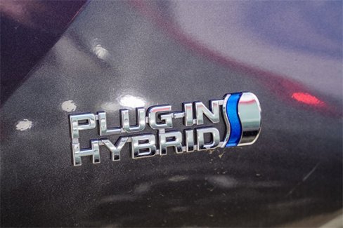 Used 2022 Toyota Prius Prime XLE image 12