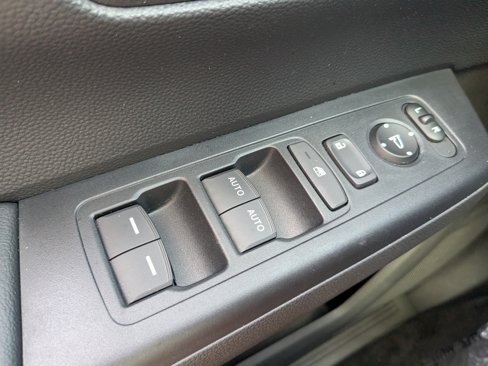 Used 2024 Honda CR-V EX image 24