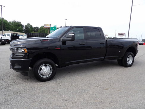 Used 2024 RAM 3500 Tradesman image 3