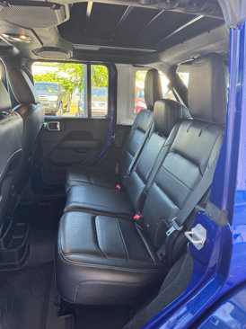 Used 2019 Jeep Wrangler Unlimited Sahara w/ Advanced Safety Group image 16