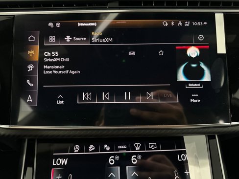 New 2025 Audi RS Q8 performance image 23