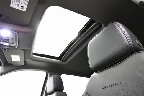 Used 2024 GMC Sierra 2500 Denali w/ Denali Reserve Package image 35