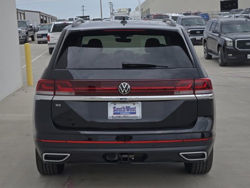 New 2025 Volkswagen Atlas SE image 5