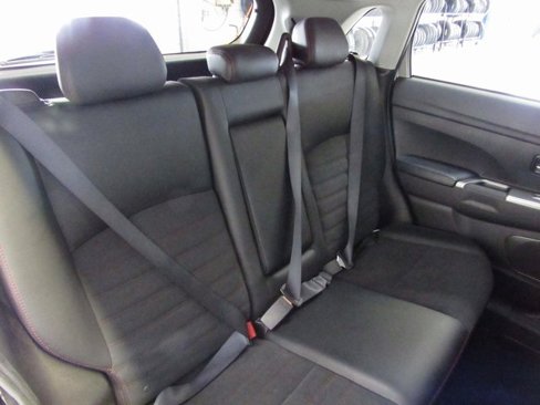 Used 2024 Mitsubishi Outlander Sport SE image 25