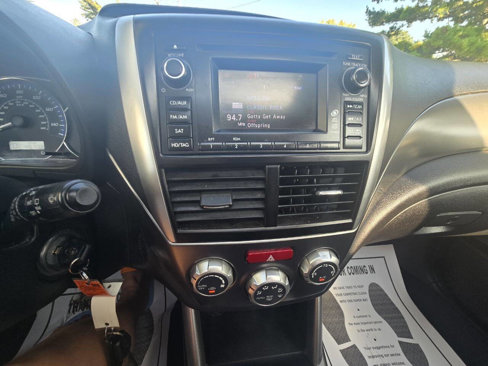 Used 2012 Subaru Forester 2.5X Limited image 13