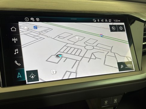 New 2026 Audi Q4 e-tron Premium image 25
