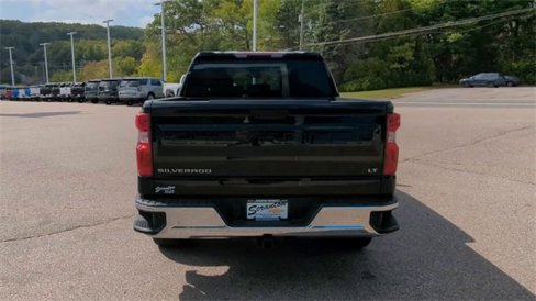 Used 2023 Chevrolet Silverado 1500 LT image 7