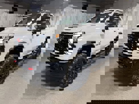 New 2025 Chevrolet Silverado 2500 ZR2 w/ LPO, Dark Essentials Package image 3