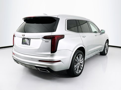 Used 2020 Cadillac XT6 Premium Luxury image 9
