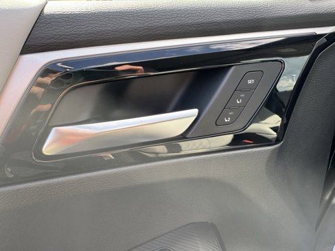 New 2025 Mitsubishi Outlander AWD image 16