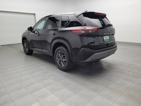 Used 2023 Nissan Rogue S image 5