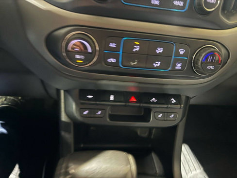 Used 2018 Chevrolet Colorado Z71 image 33