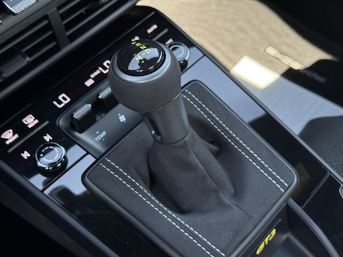 Certified 2025 Porsche 911 GT3 image 25