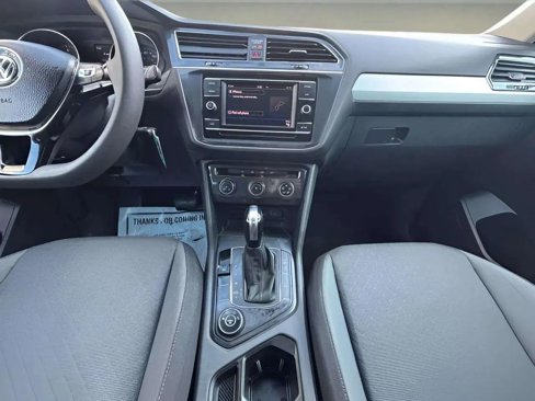 Used 2019 Volkswagen Tiguan S image 26